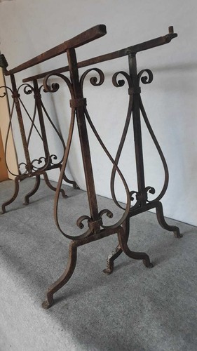 Coppia cavalletti trispidi - cavalletti, /